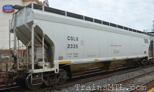 Car/wagon CGLX2335 right side / coté droit